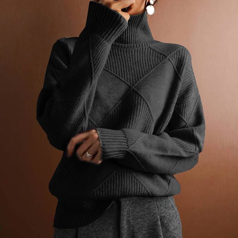 SOLEMN ELEGANT SUMMER SWEATER
