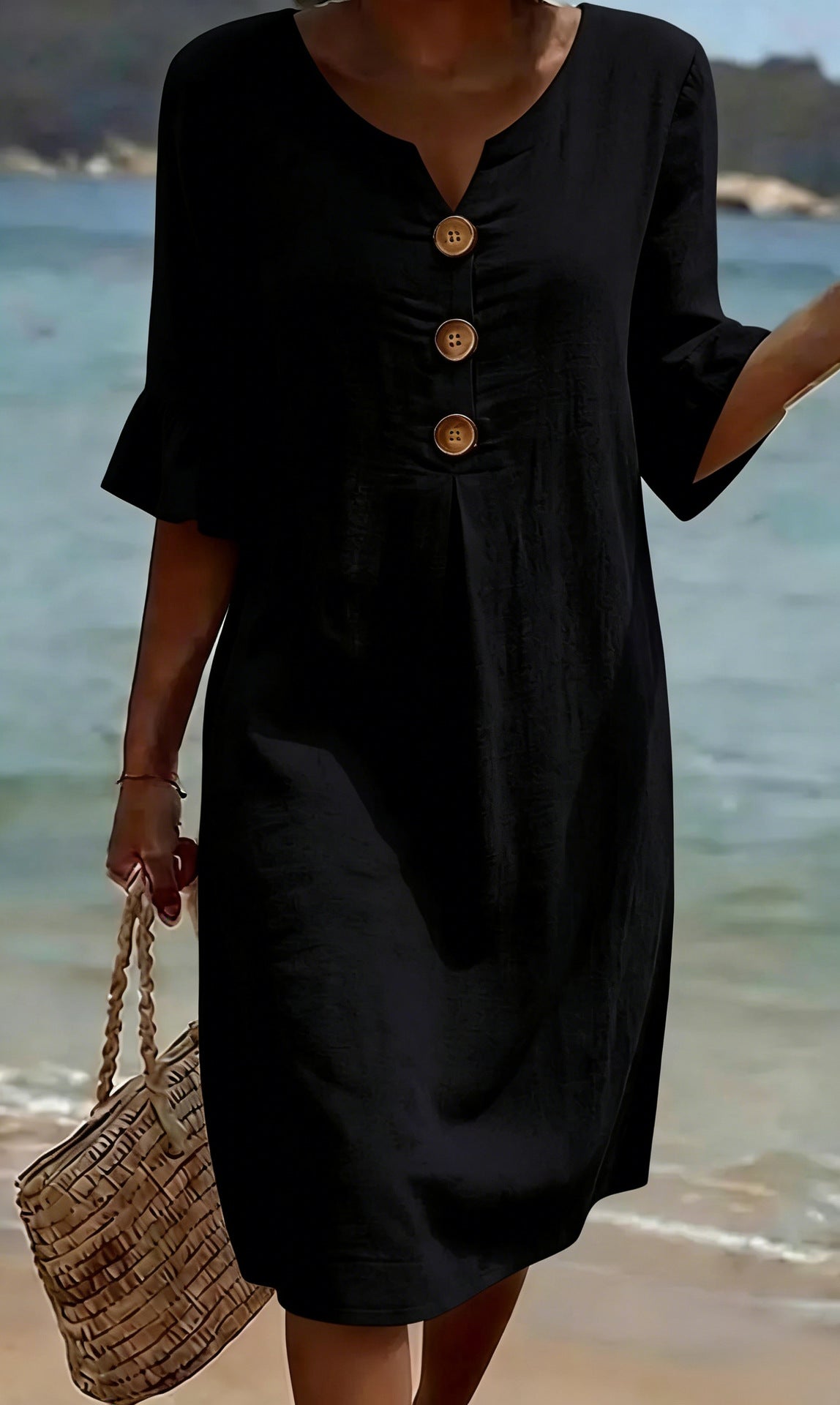 Casual dress for women.