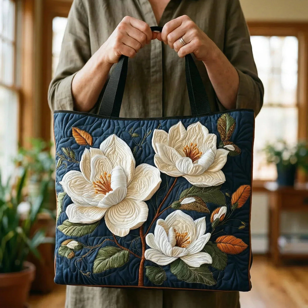 Quilted Artisan Bag - Delicate Magnolia